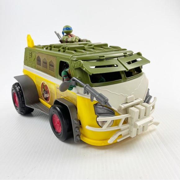 Toys 24 Tmnt Party Wagon Van With 2 Figures Action